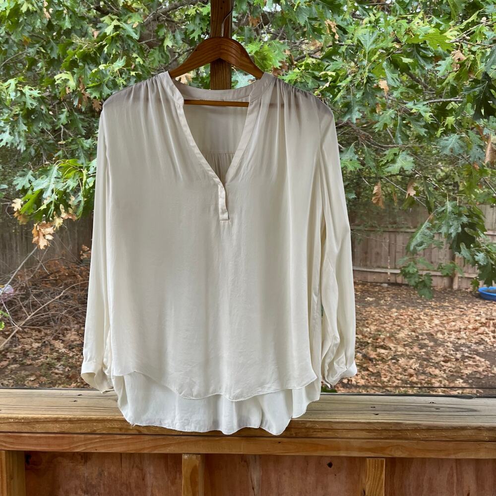Ulla Johnson Women's Cream 100% Silk Long Sleeve Oversized Blouse Size 6